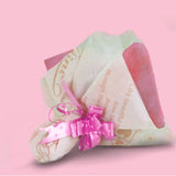 Bouquet of 6 roses, a bear & 2 lollipops Bouquet of 6 roses, a bear & 2 lollipops